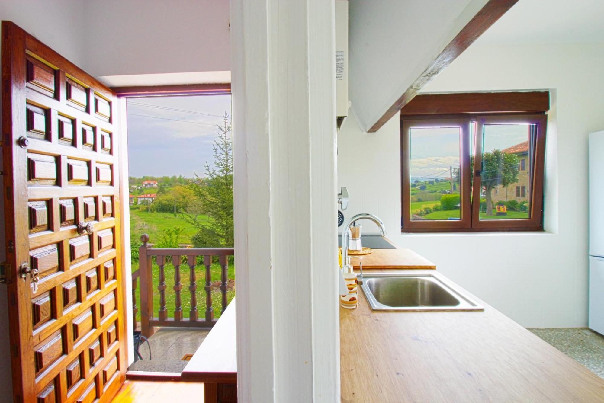 La Casuca De Sanfer Holiday home Santillana del Mar